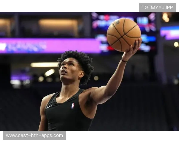 范德文与利物浦传闻再起，弗兰克明确表态，范弗里特和德雷克